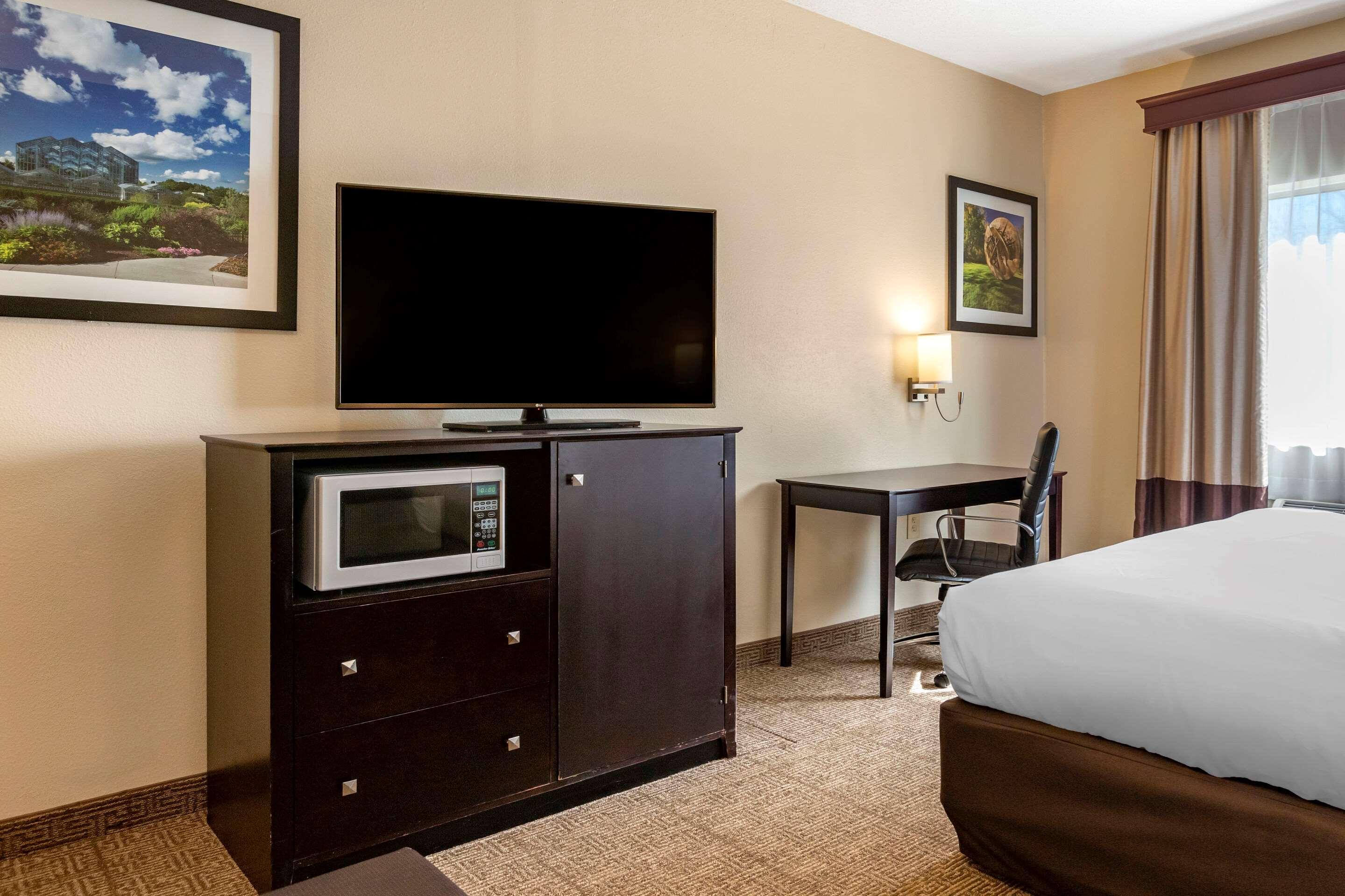 Comfort Inn & Suites Paw Paw Экстерьер фото