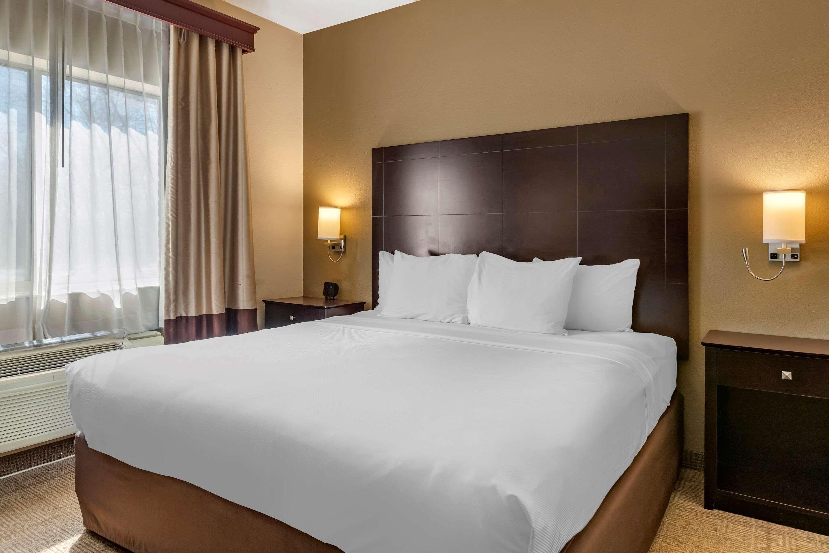 Comfort Inn & Suites Paw Paw Экстерьер фото