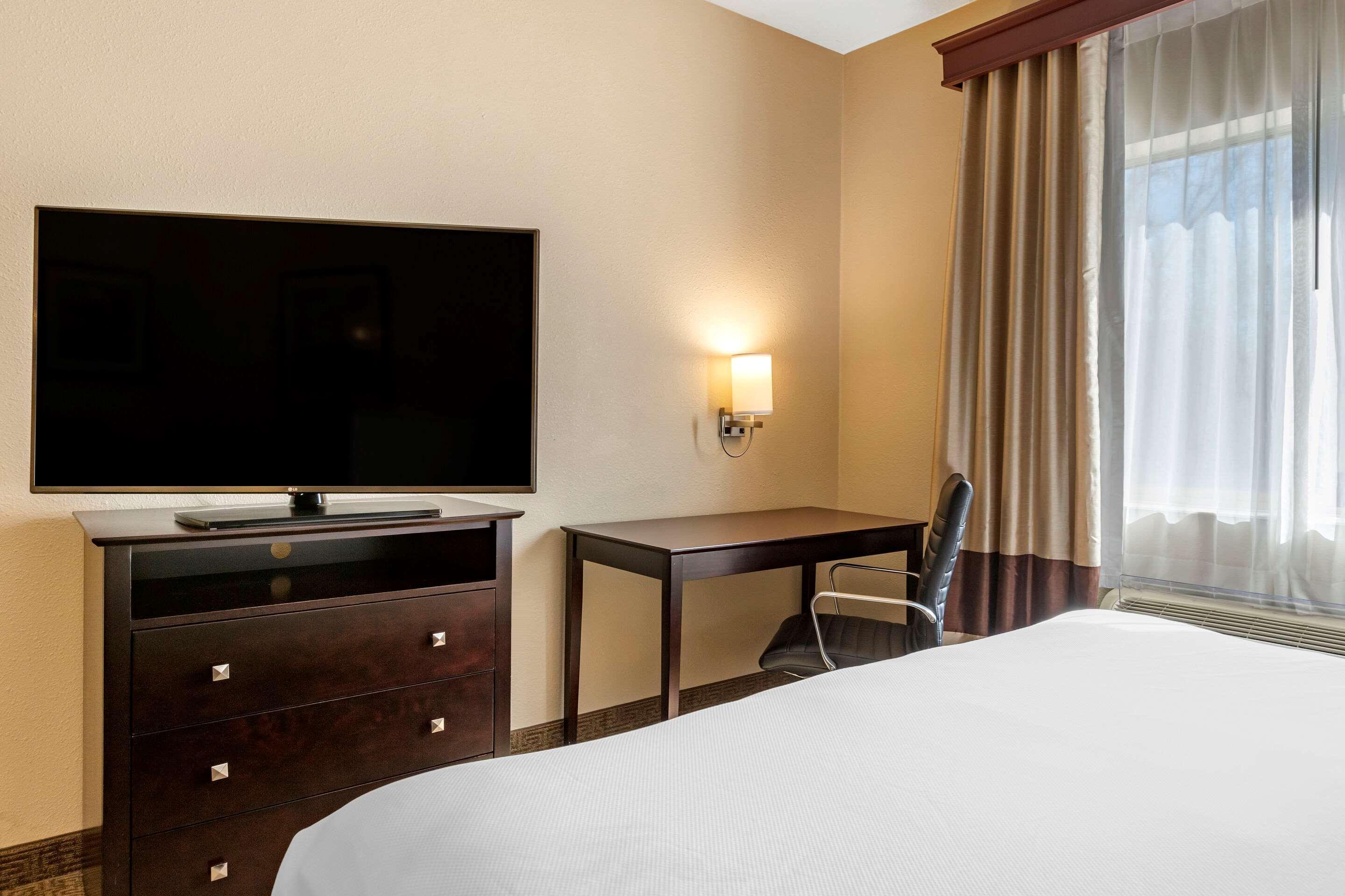 Comfort Inn & Suites Paw Paw Экстерьер фото