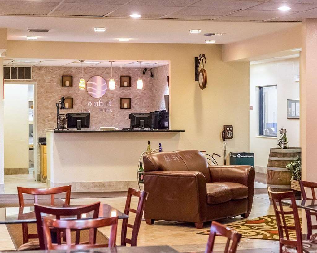 Comfort Inn & Suites Paw Paw Интерьер фото