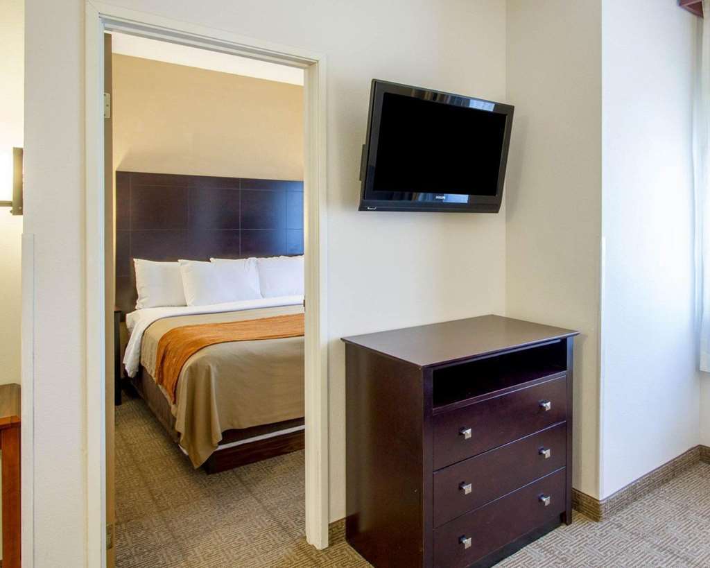 Comfort Inn & Suites Paw Paw Номер фото